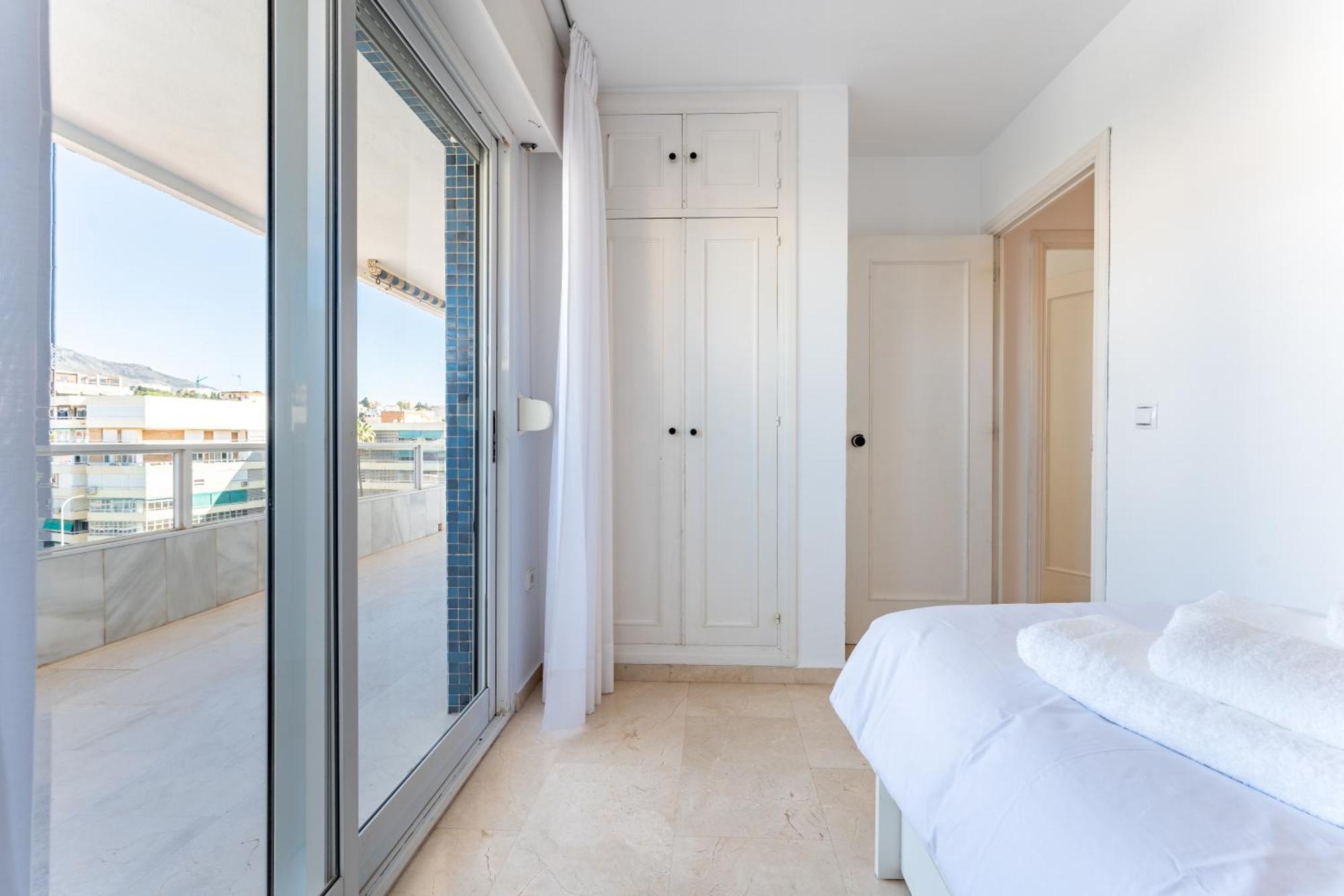 토레몰리노스 Tropico Carihuela View & Parking 아파트 외부 사진